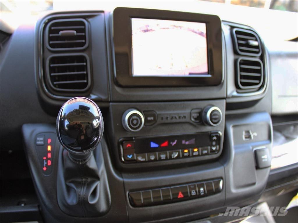 RAM PROMASTER 트럭 탑재 고소작업대