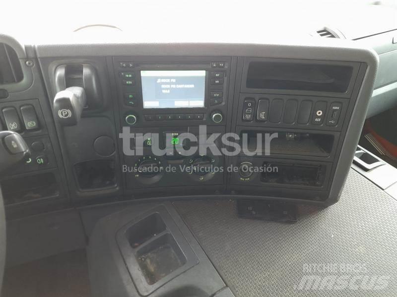 Scania P280 탑차 트럭