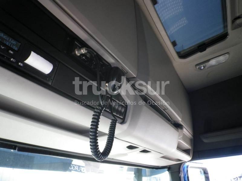Scania R450 트랙터 유닛