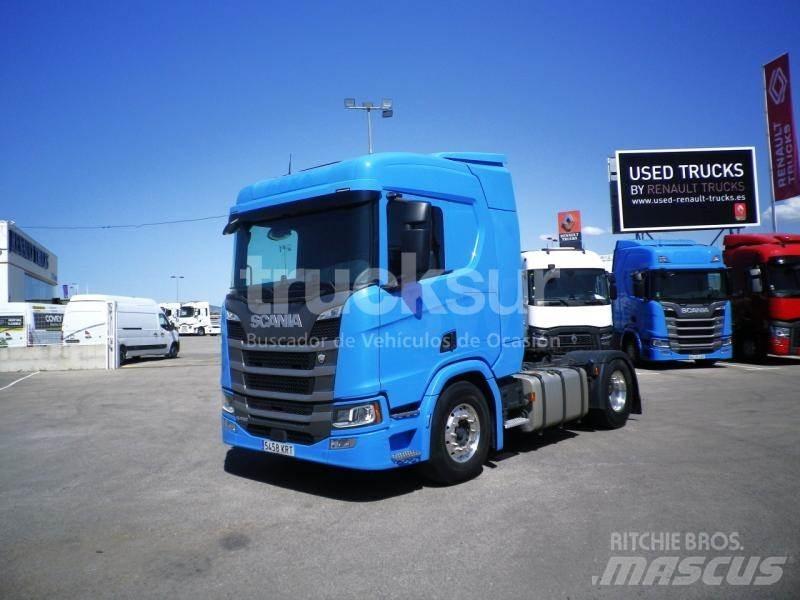 Scania R450 트랙터 유닛
