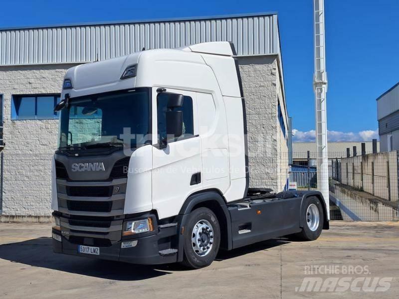 Scania R450 트랙터 유닛