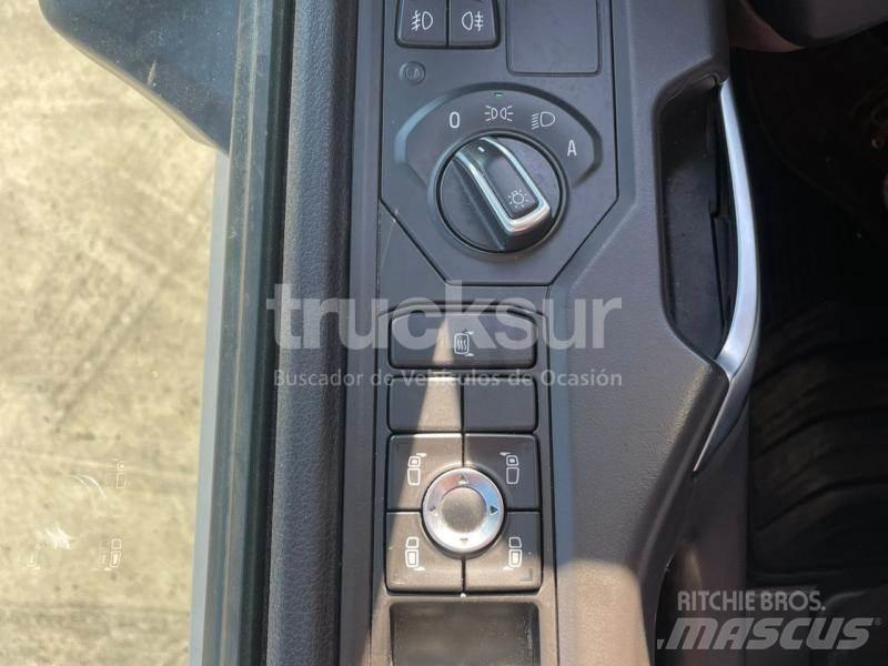 Scania R450 트랙터 유닛