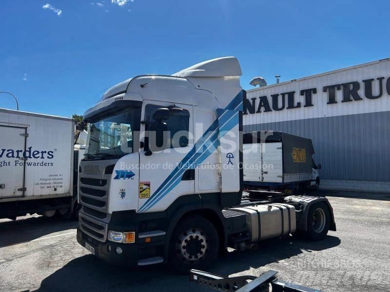 Scania R450 트랙터 유닛