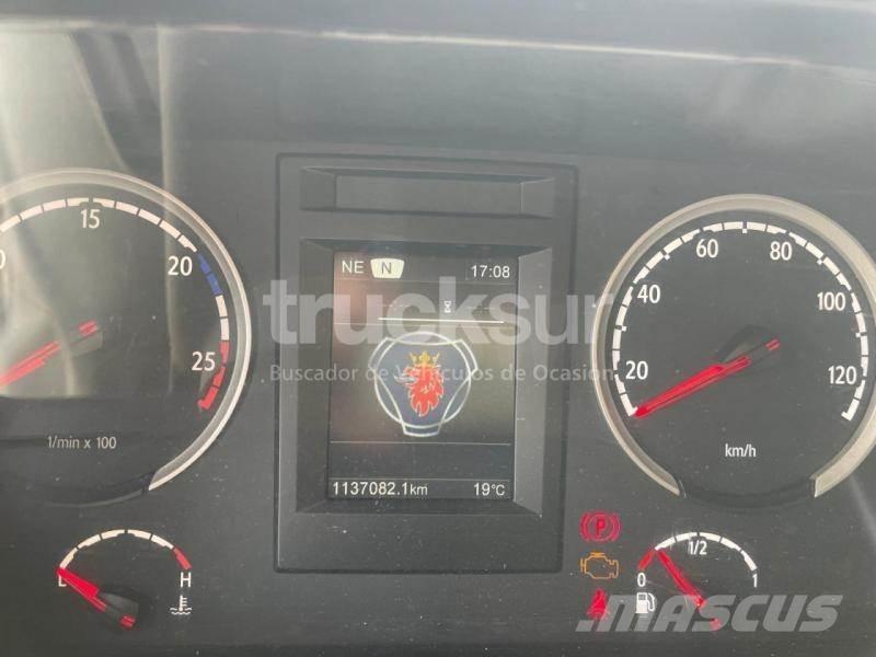 Scania R450 트랙터 유닛
