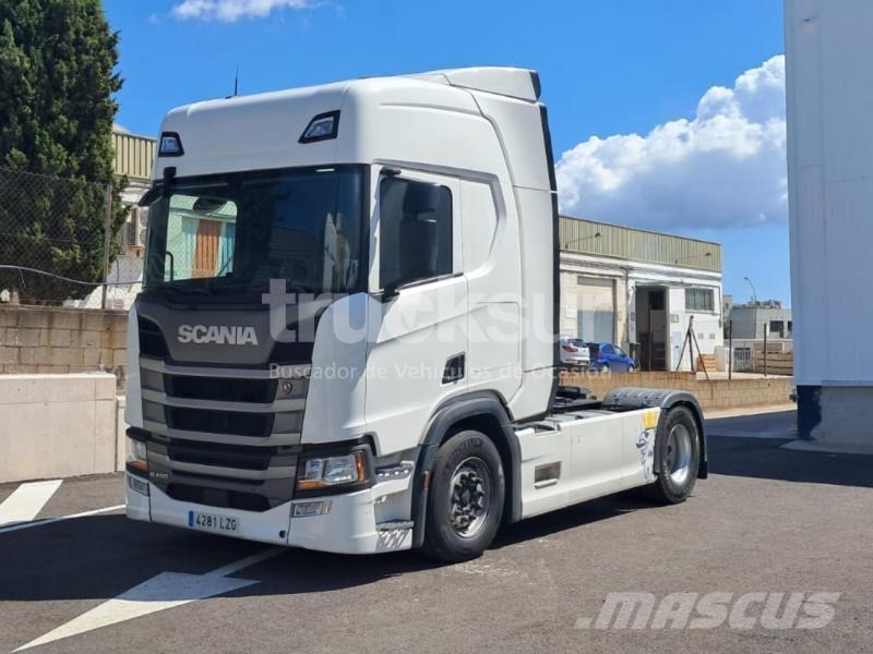 Scania R450 트랙터 유닛