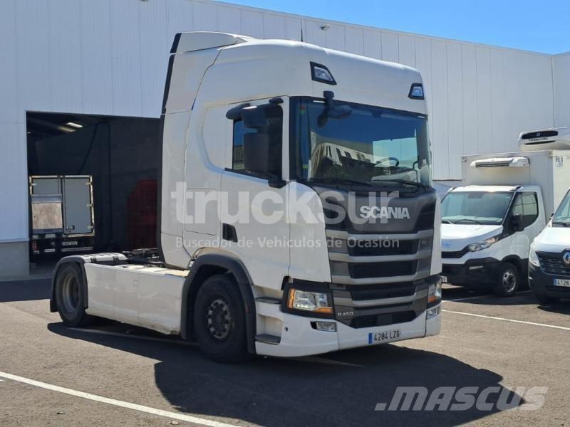 Scania R450 트랙터 유닛