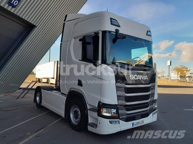 Scania R450 트랙터 유닛