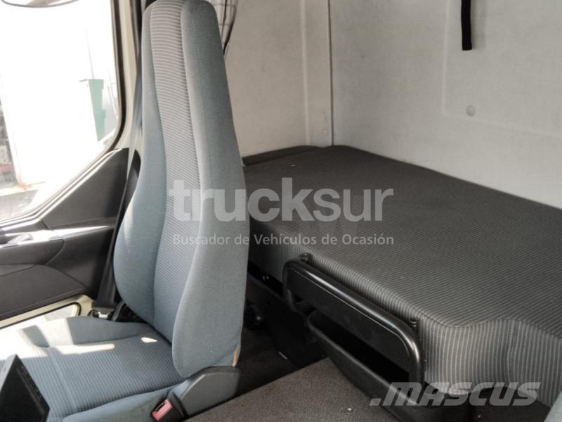 Volvo FL290 온도 조절식 트럭