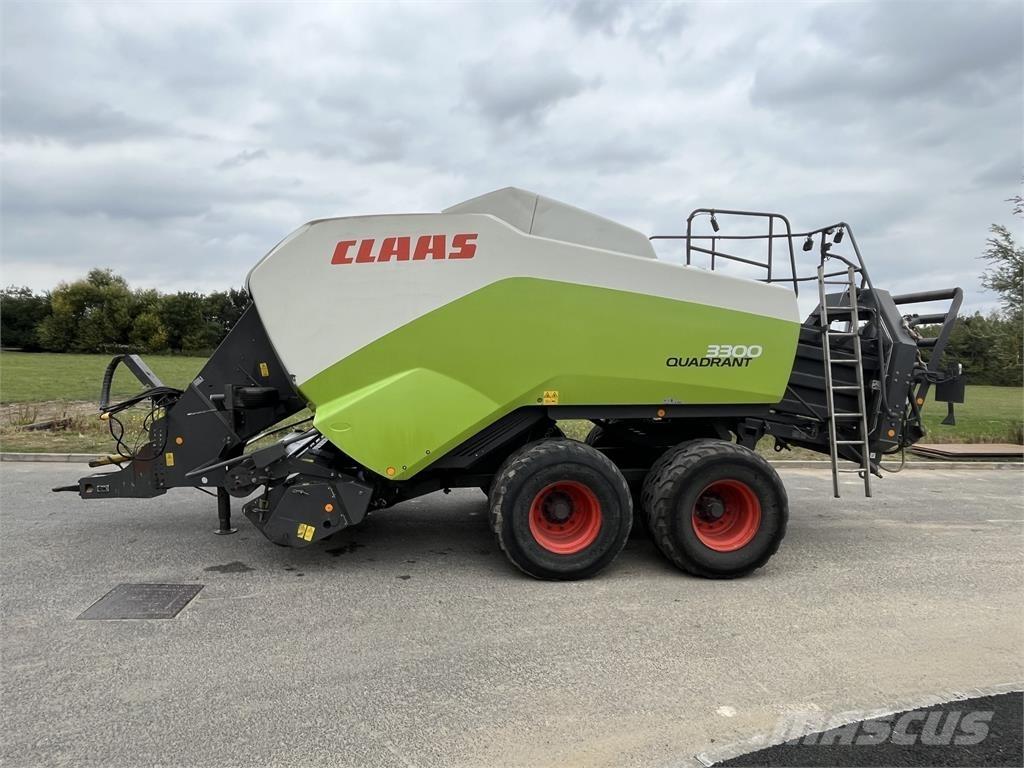 CLAAS 3300 각형 곤포기