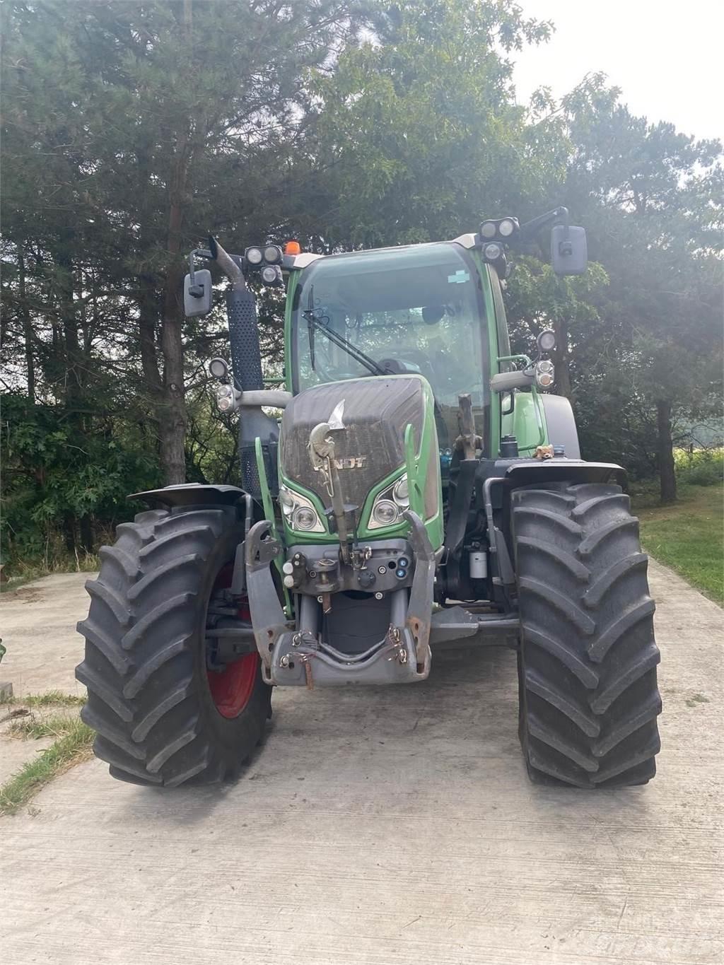 Fendt 516 트랙터
