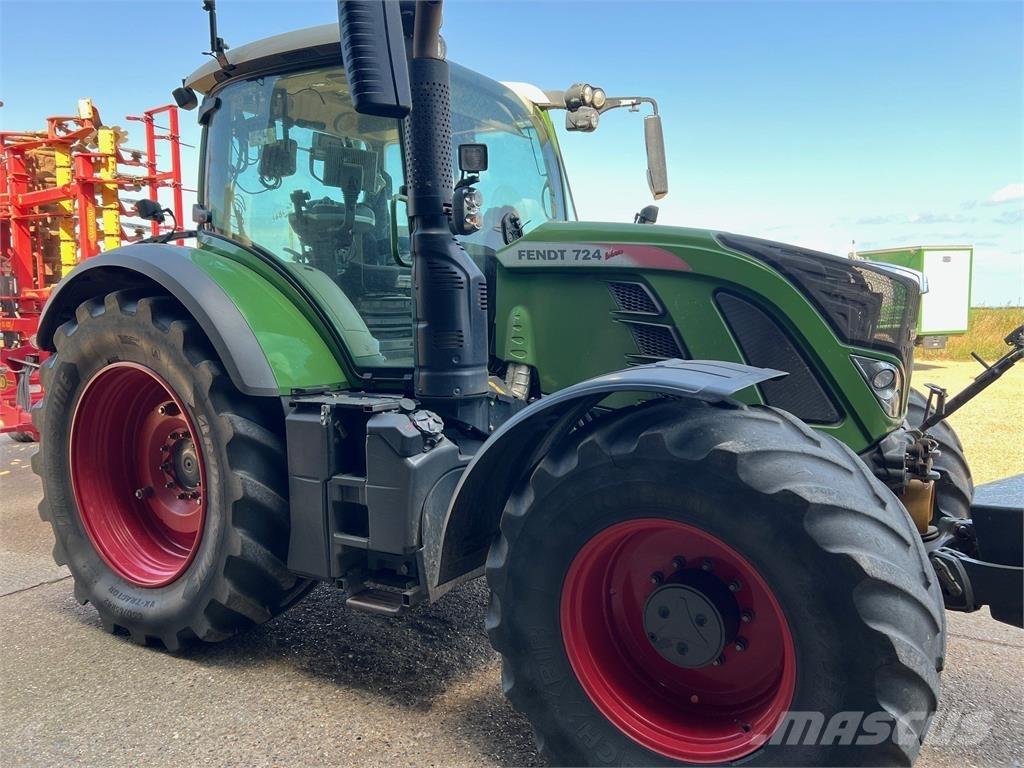 Fendt 724 트랙터