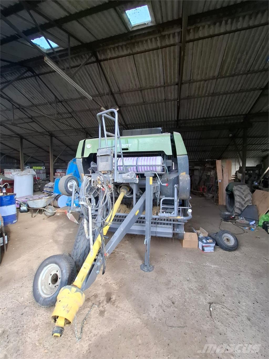 Fendt ROTANA 160V 각형 곤포기