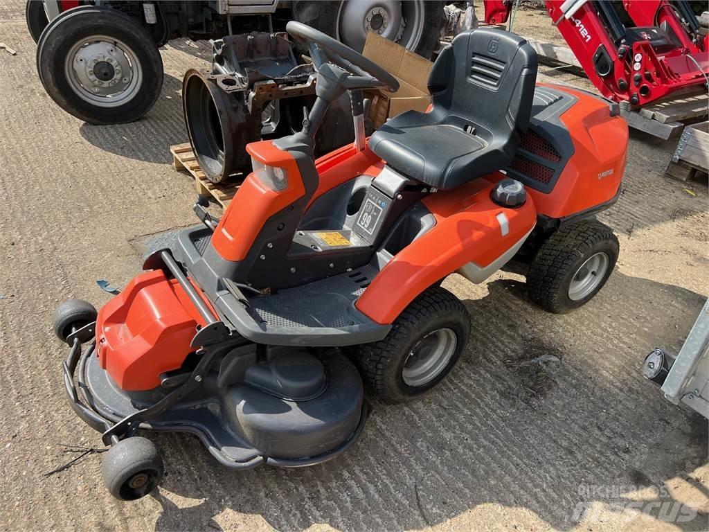 Husqvarna R216 제초기