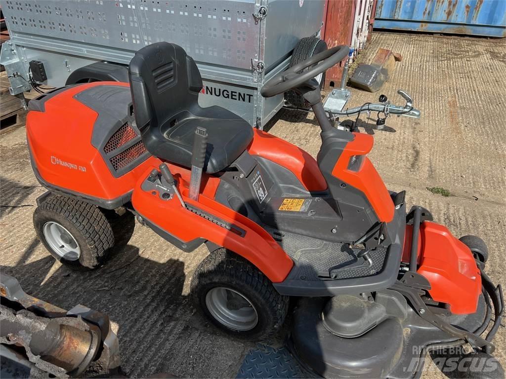 Husqvarna R216 제초기