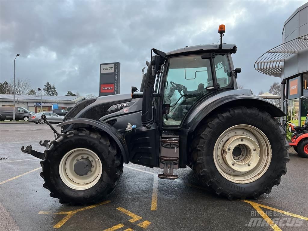 Valtra T254V 트랙터