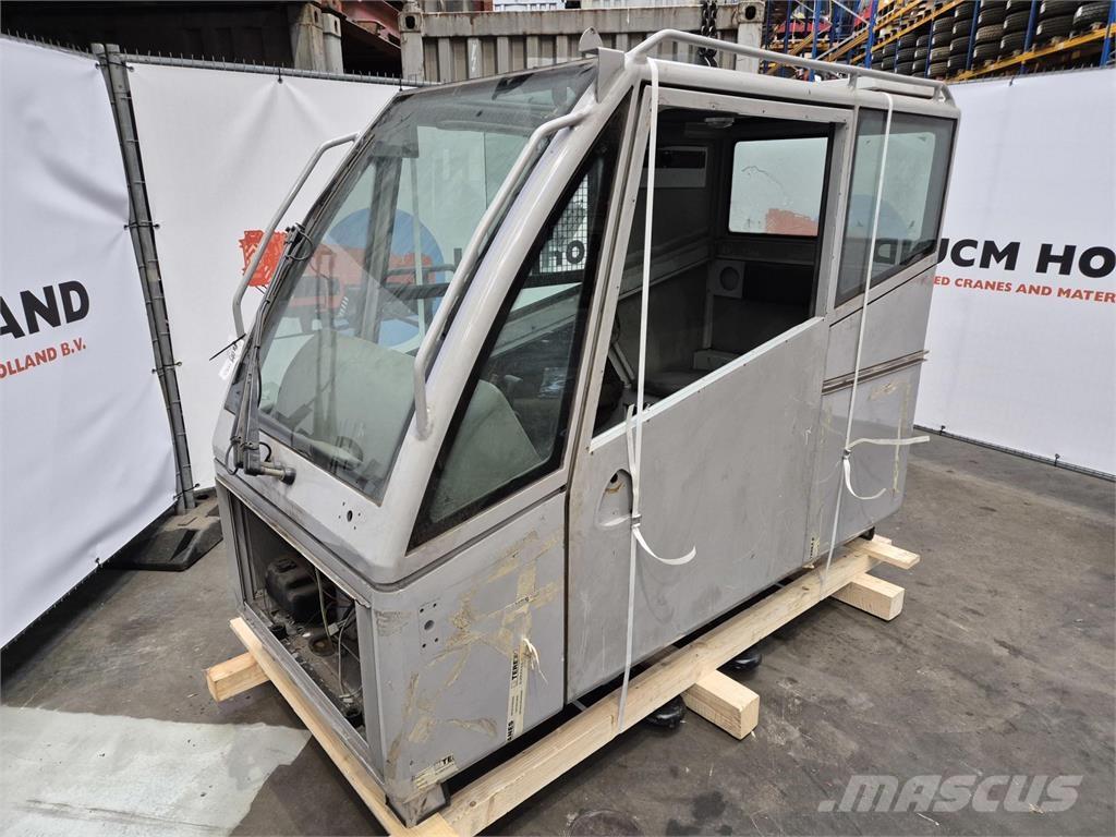  C.T.2 upper cabin 캐빈 및 인테리어