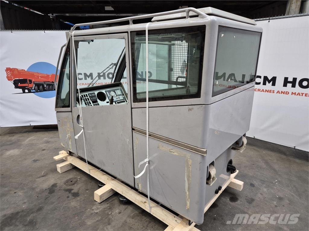  C.T.2 upper cabin 캐빈 및 인테리어