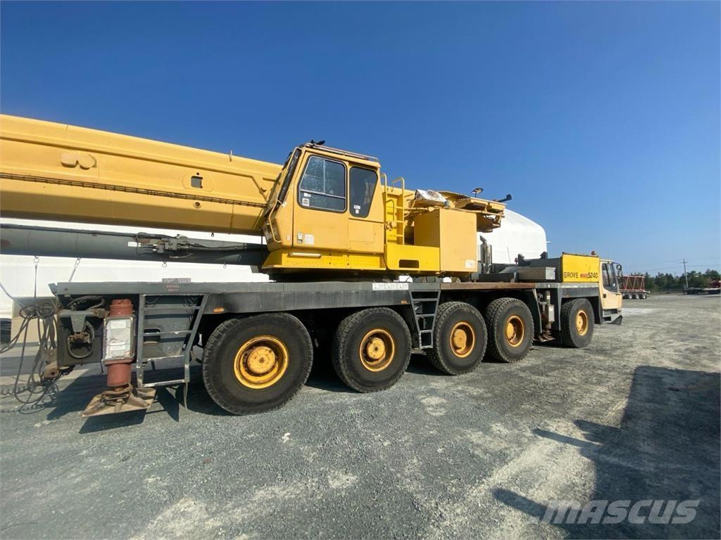 Grove GMK 5200 A/T 크레인