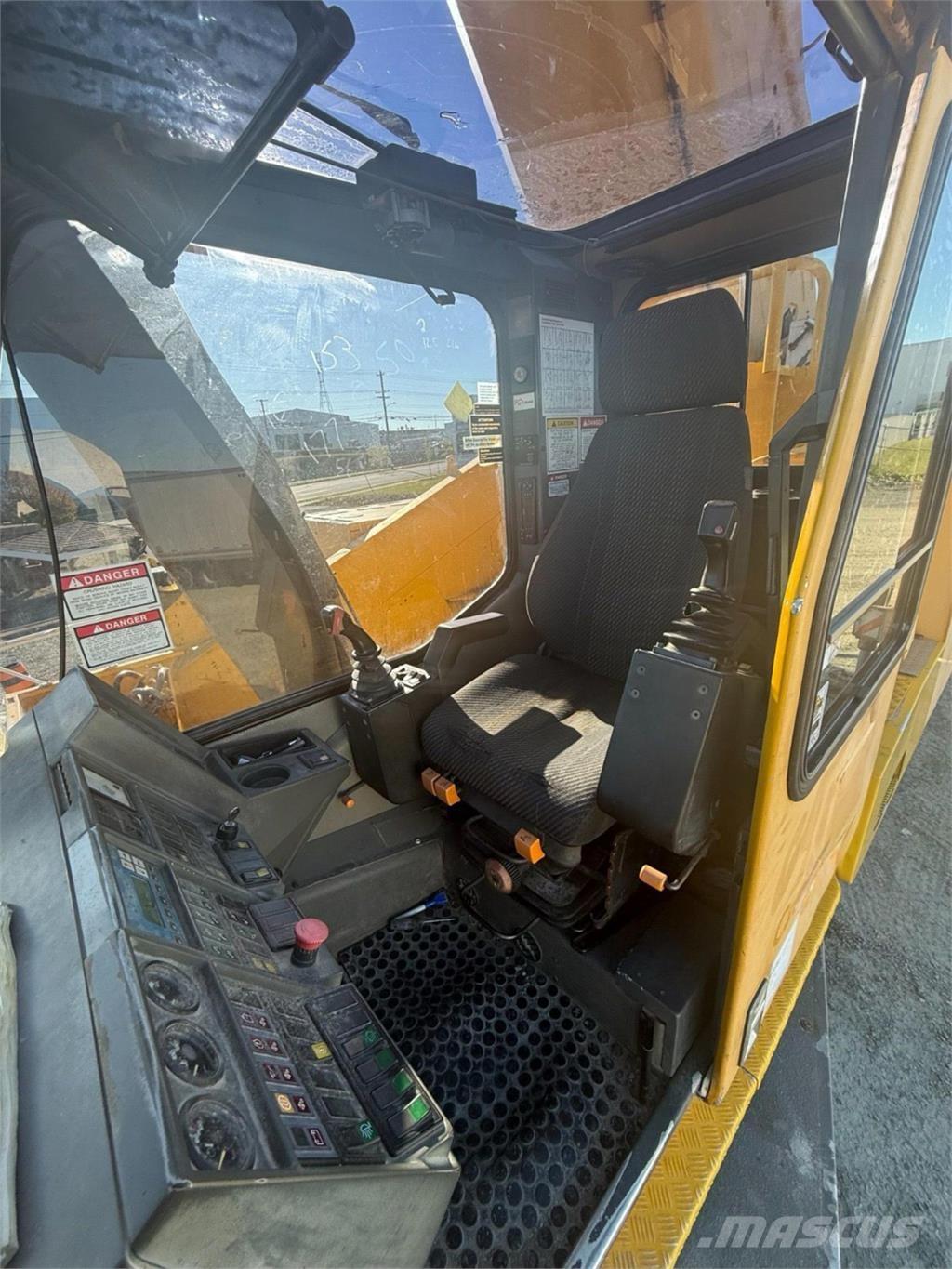 Grove GMK 5200 A/T 크레인