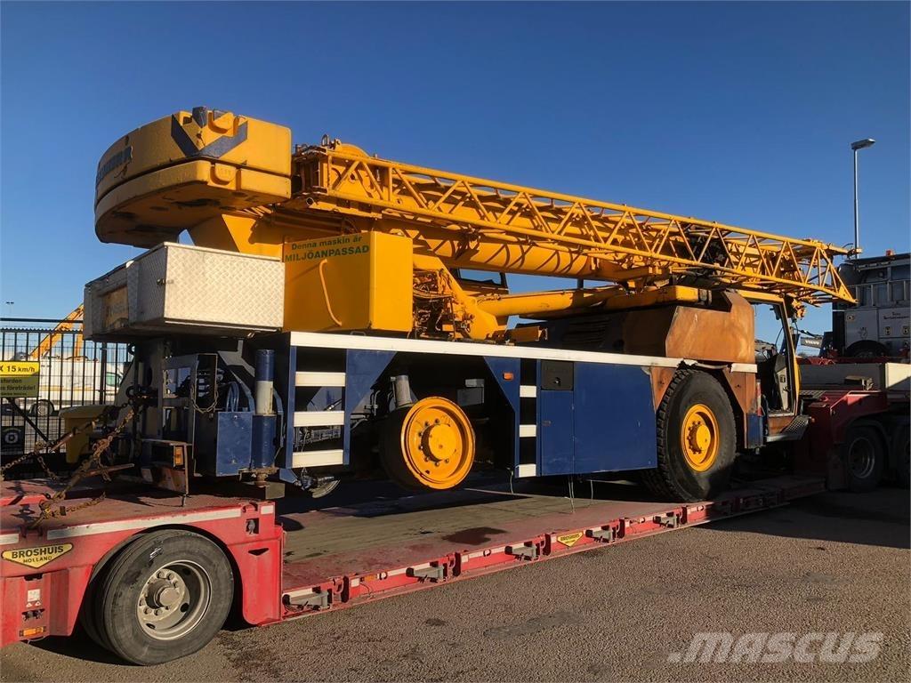 Liebherr LTM 1030-2 A/T 크레인