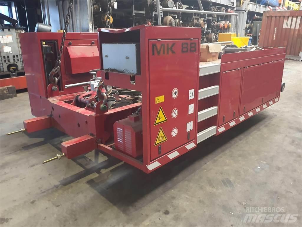 Liebherr MK 88 upper 크레인 부품 및 장비