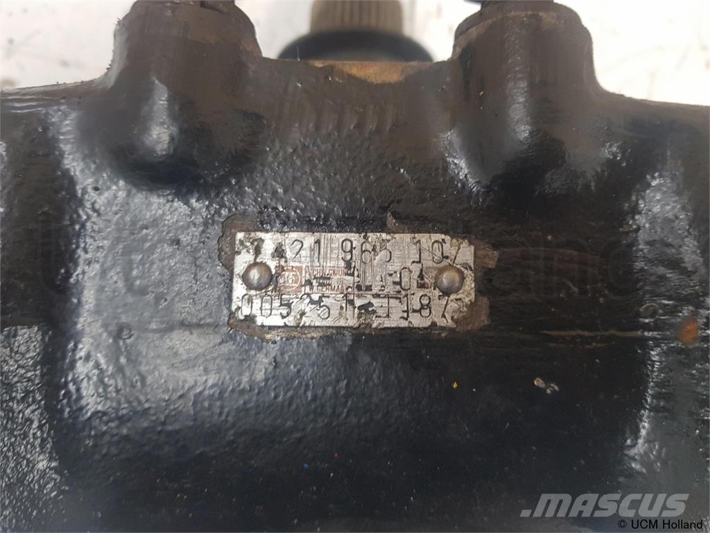 P&H S35 steering box 크레인 부품 및 장비