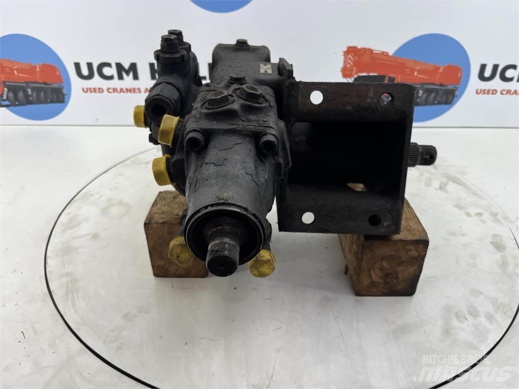  Steering box 크레인 부품 및 장비