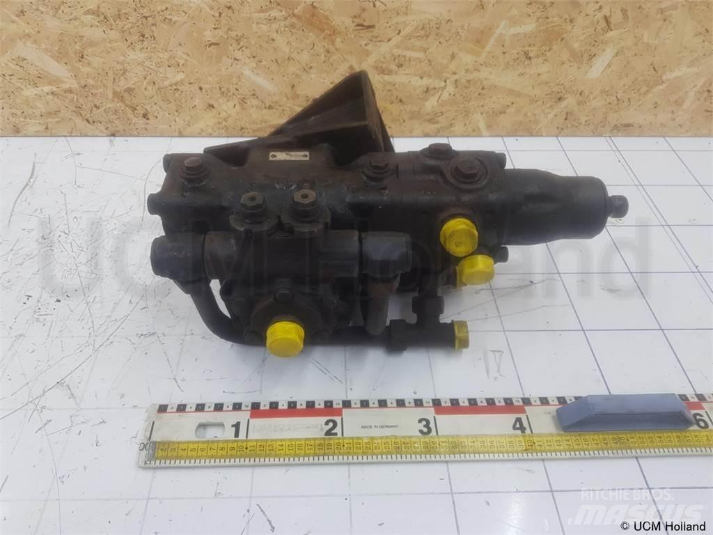  Steering box 크레인 부품 및 장비