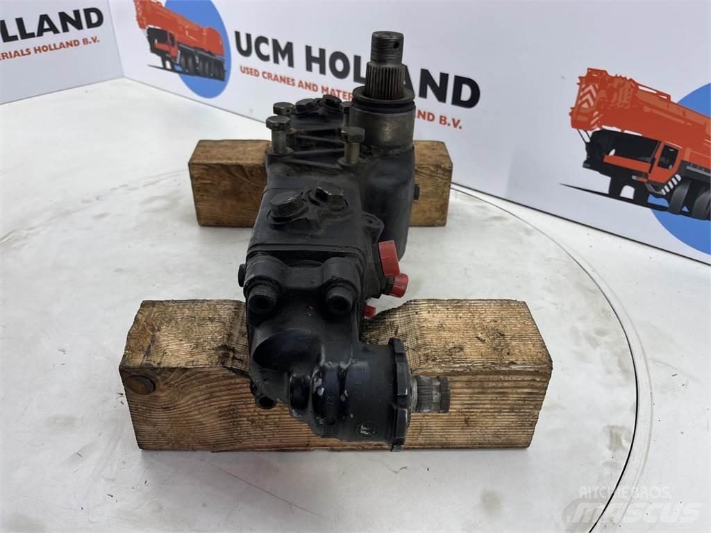  Steering box 210bar 크레인 부품 및 장비