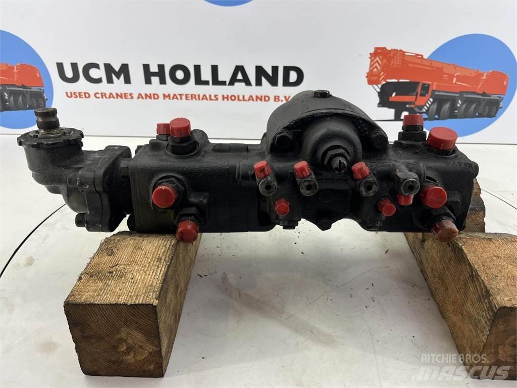 Steering box 210bar 크레인 부품 및 장비
