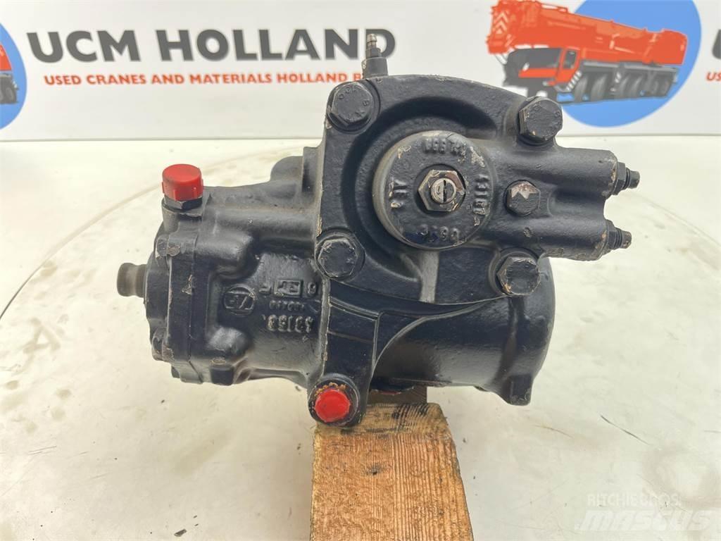 ZF steering box 크레인 부품 및 장비