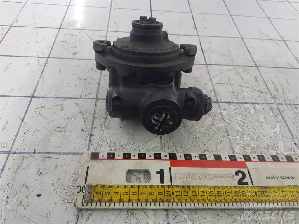 ZF steering pump 크레인 부품 및 장비