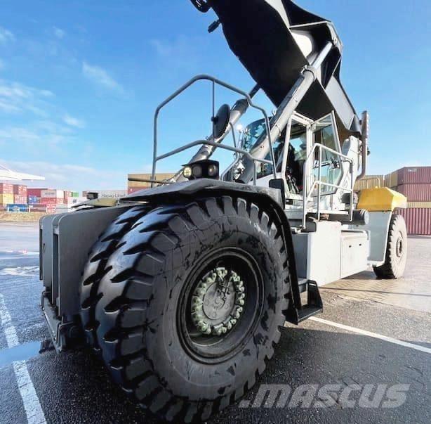 Hyster RS46-41XD/67S 리치 스태커