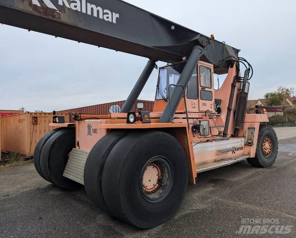 Kalmar DC4560RC4 리치 스태커