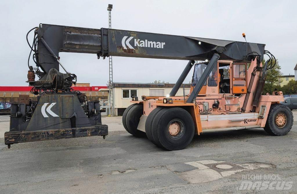 Kalmar DC4560RC4 리치 스태커