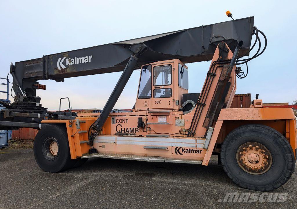 Kalmar DC4560RC4 리치 스태커