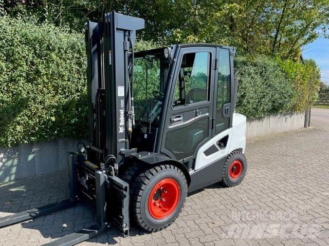 Bobcat D35C-9 디젤 지게차