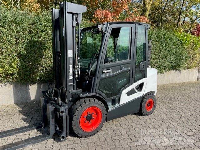 Bobcat D35C-9 디젤 지게차