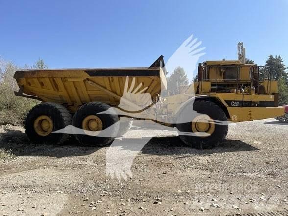 CAT D400D 연결식 홀러