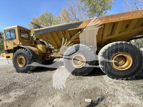 CAT D400D 연결식 홀러