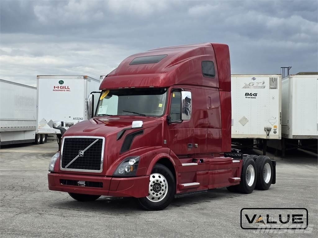 Volvo VNL670 트랙터 유닛
