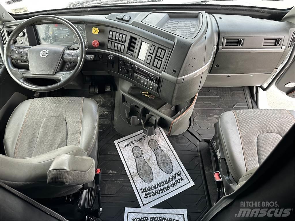 Volvo VNL760 트랙터 유닛