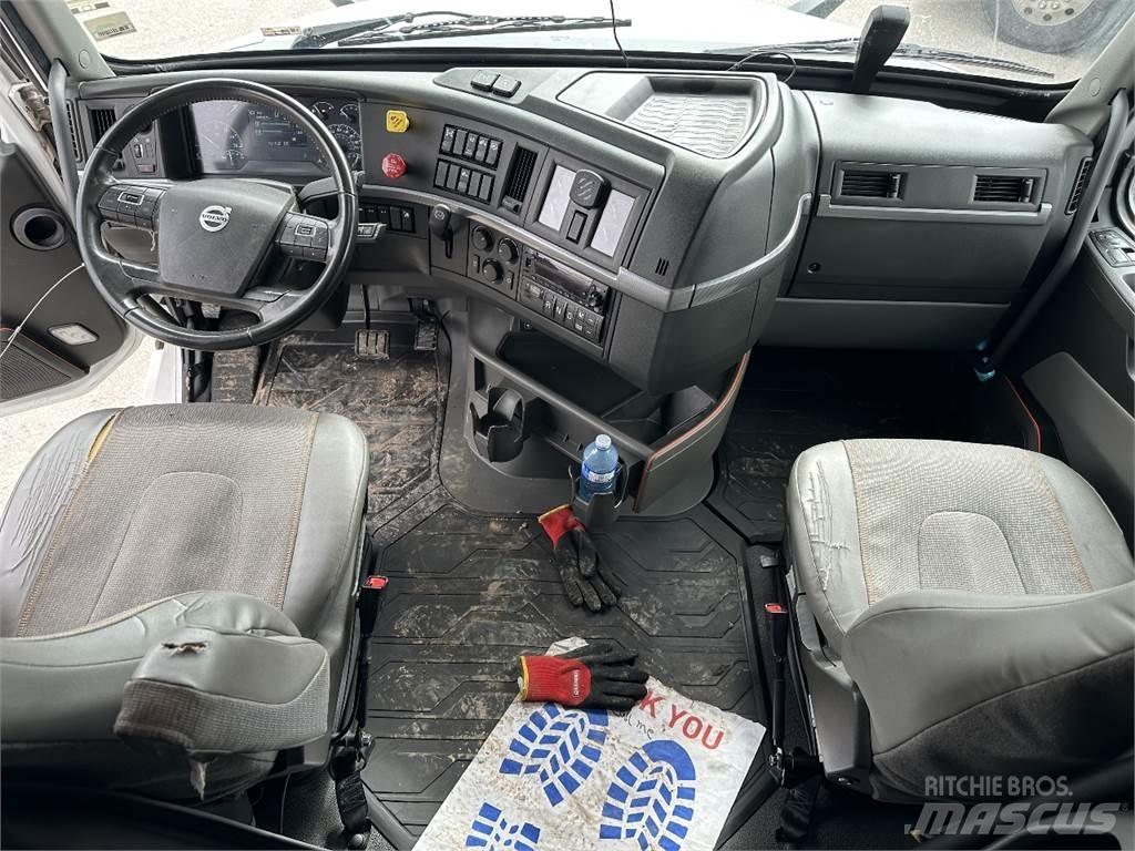 Volvo VNL760 트랙터 유닛
