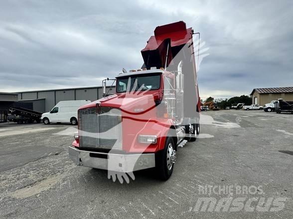 Kenworth T800 덤프 트럭