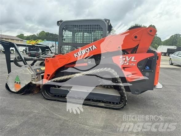Kubota SVL95-2S 임업정리 헤드커터기
