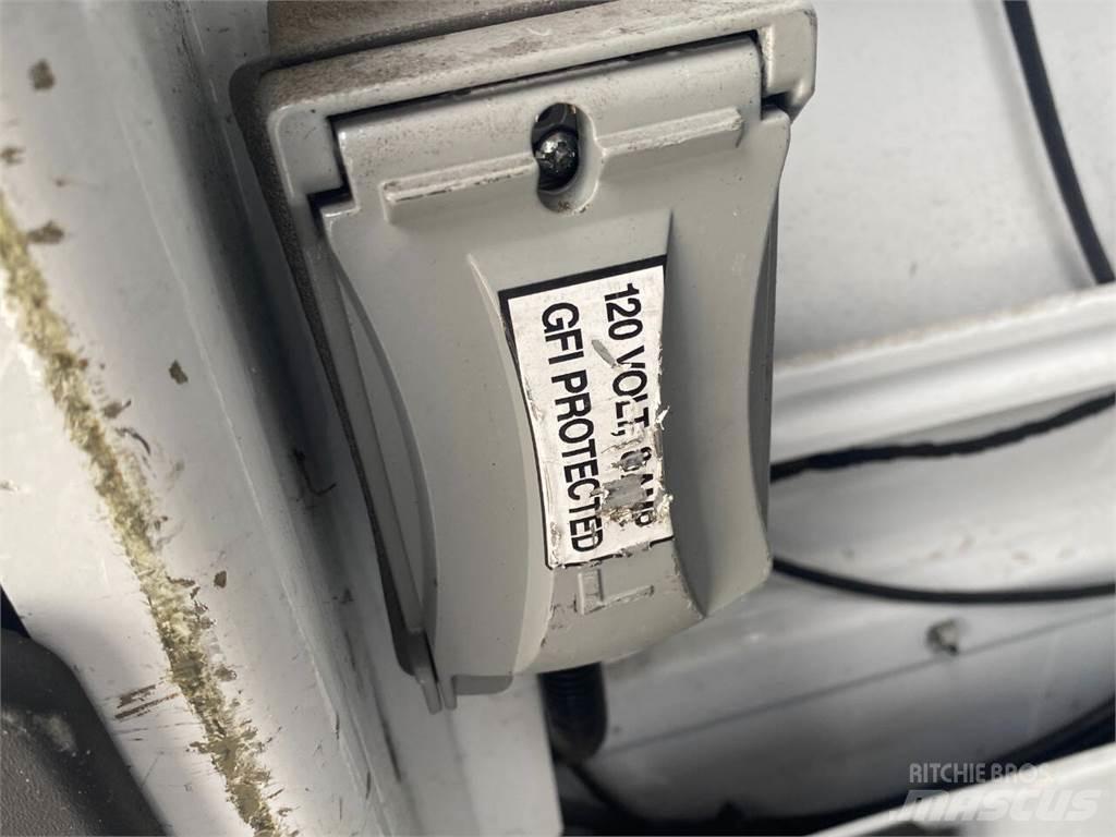 Ford Transit 건설 장비 - 기타
