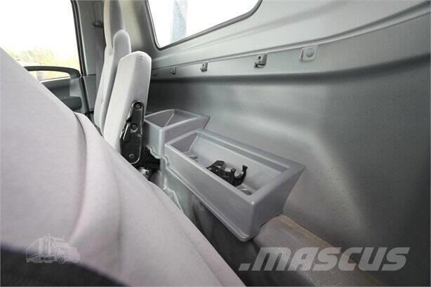 Isuzu NRR 회수 차량