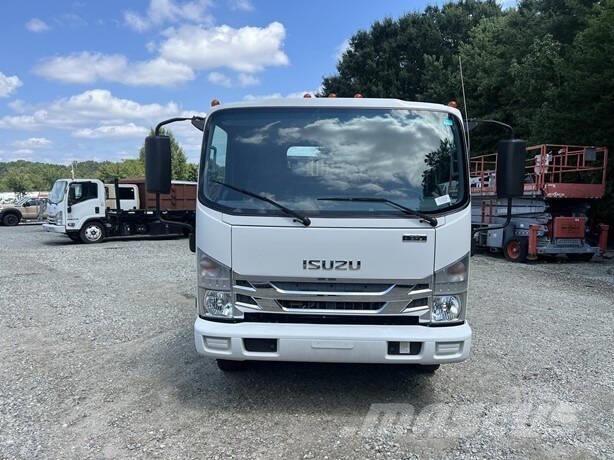 Isuzu NRR 회수 차량