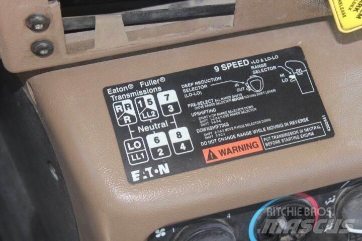 Mack CV513 건설 장비 - 기타