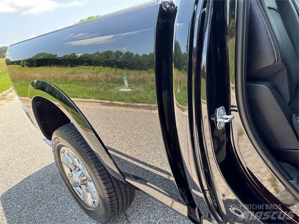 RAM 2500 건설 장비 - 기타